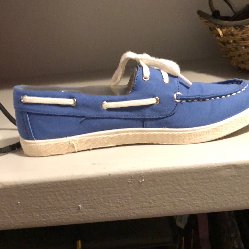 ALDO Boat Shoes size 8